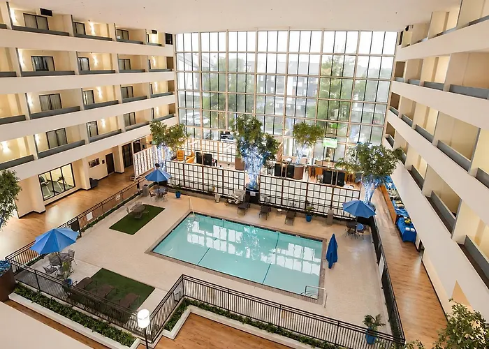 Atrium Hotel And Suites Dfw Airport Irving